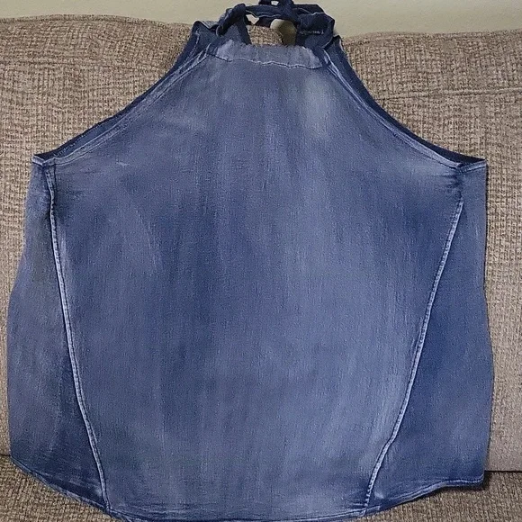 Top - Picture 1 of 4